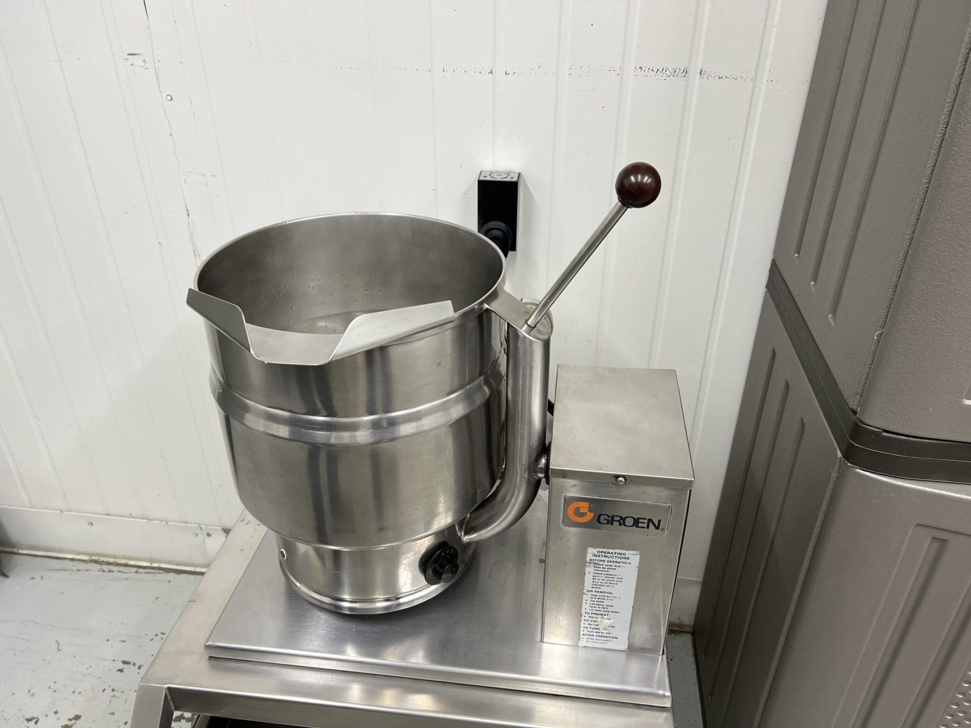 Large Commercial Peanut Cooking Pots Electric Heating Jacketed